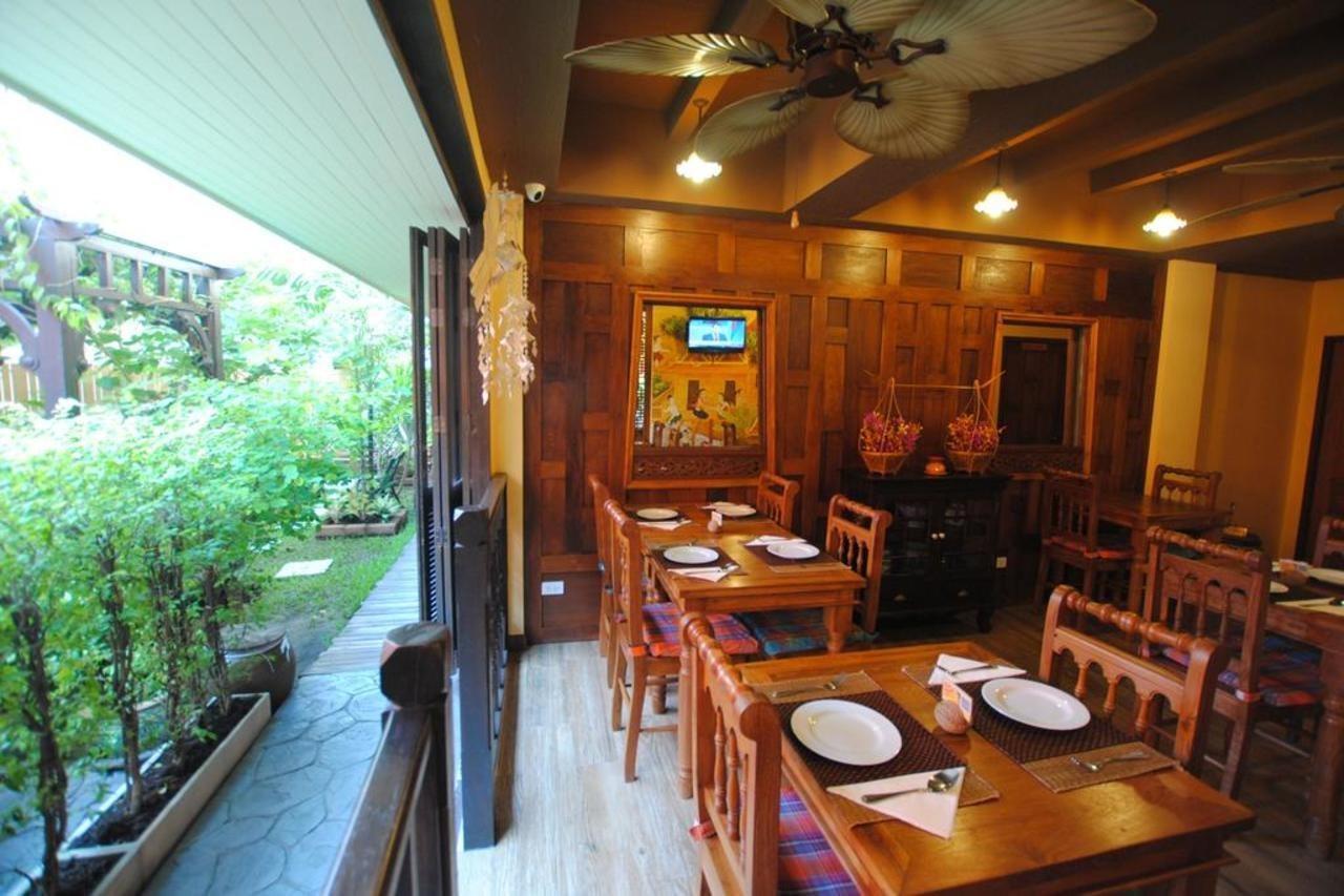 Focal Local Bed & Breakfast Bangkok Ngoại thất bức ảnh