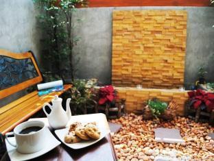 Focal Local Bed & Breakfast Bangkok Ngoại thất bức ảnh